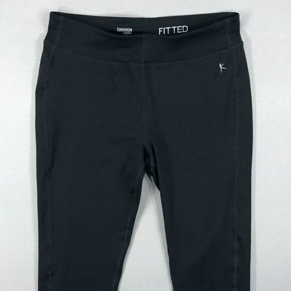 Danskin Now Leggings Women's Medium 8-10 Black Pull On Capri Fitted Workout Yoga - Picture 1 of 14